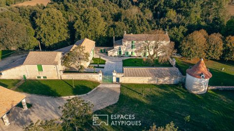 Logis du XVIème dans un cadre bucolique en bord de Sèvre