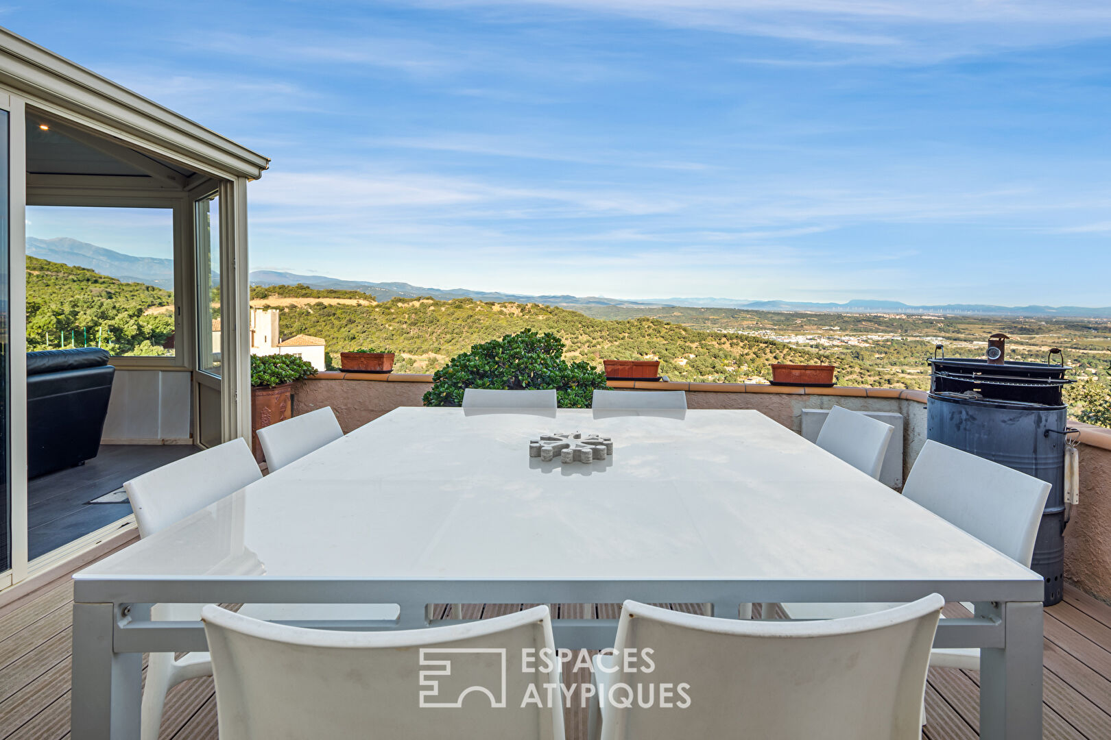 Belle villa avec vue panoramique sur le Canigou