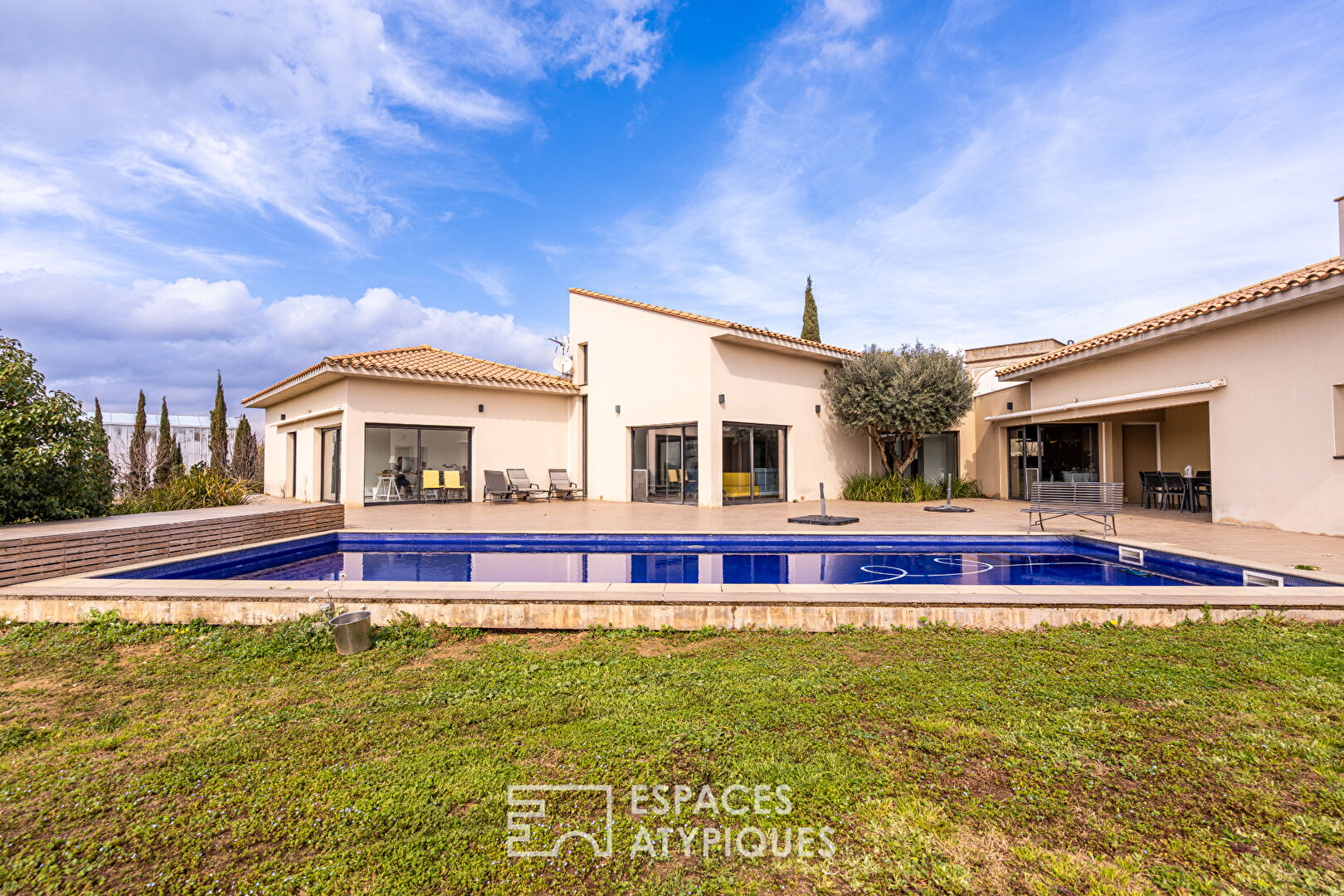 Villa d’architecte dans un écrin de verdure