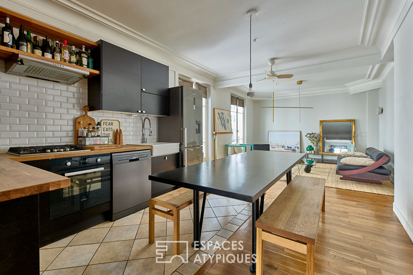 Contemporary apartment a stone’s throw from Place des Vosges