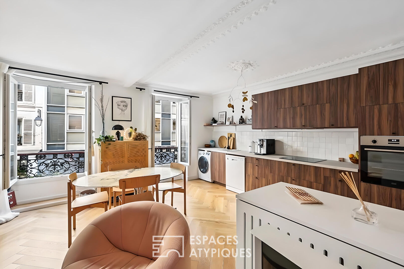 Renovated apartment near Rue des Rosiers