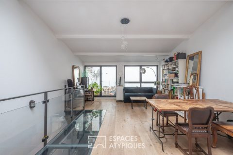 Loft en duplex avec terrasse et patio