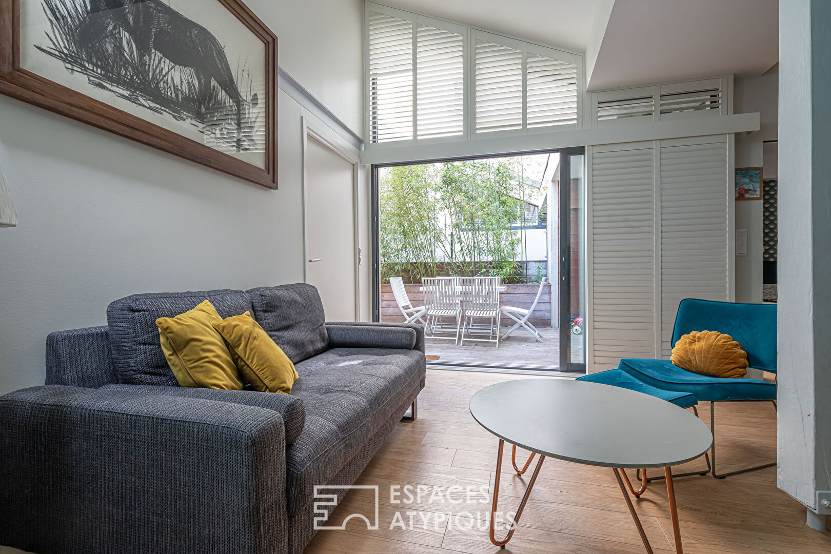 Maison/loft dans une ancienne imprimerie avec terrasse