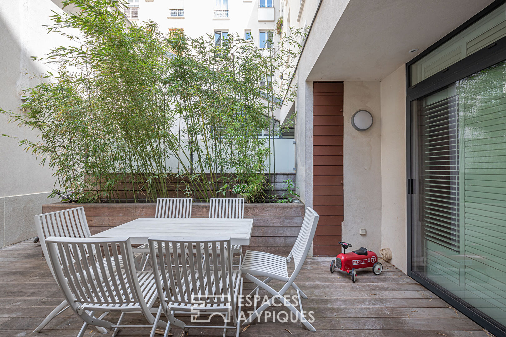 Maison/loft dans une ancienne imprimerie avec terrasse