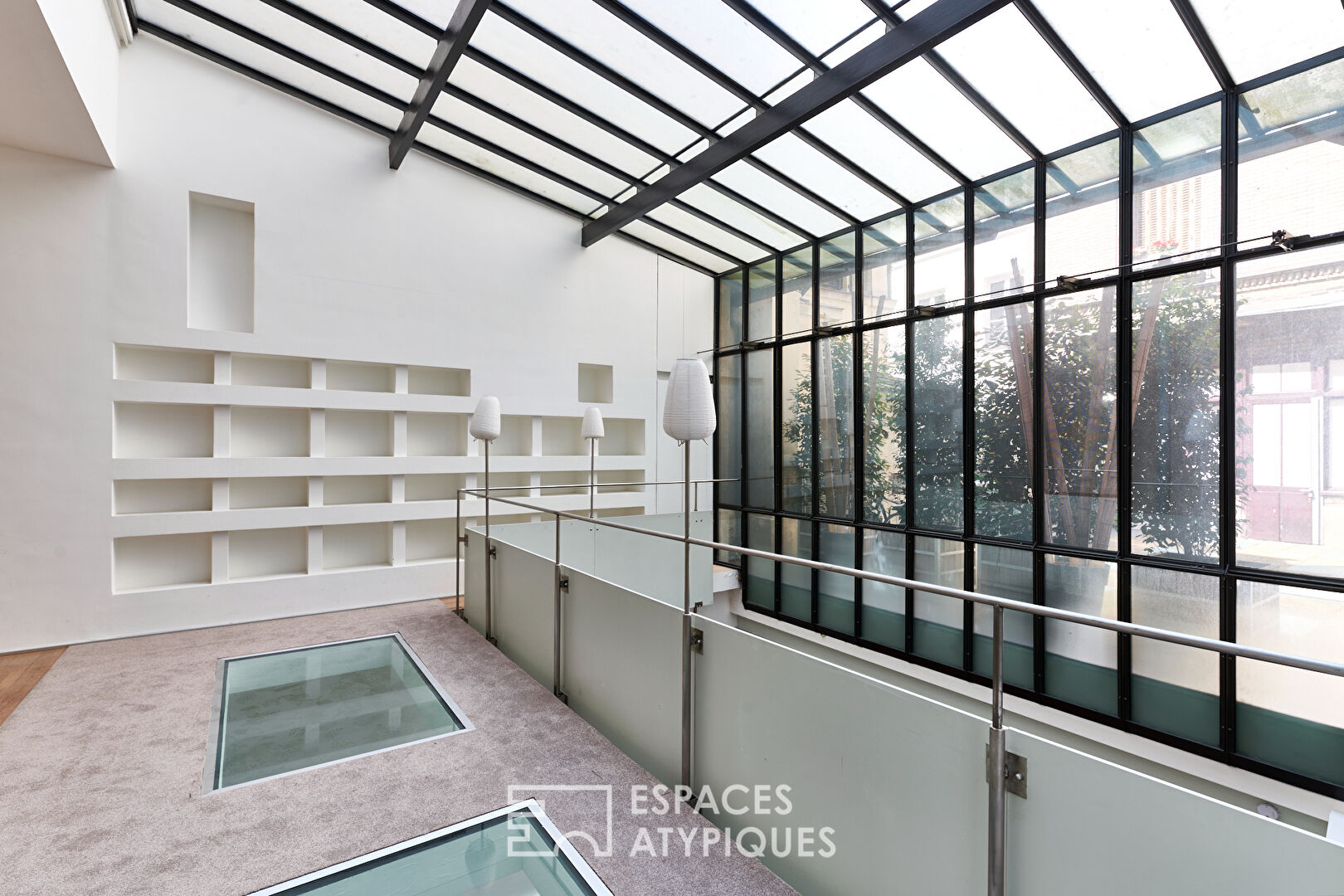 Loft avec piscine et commercialité au Marché Saint-Martin