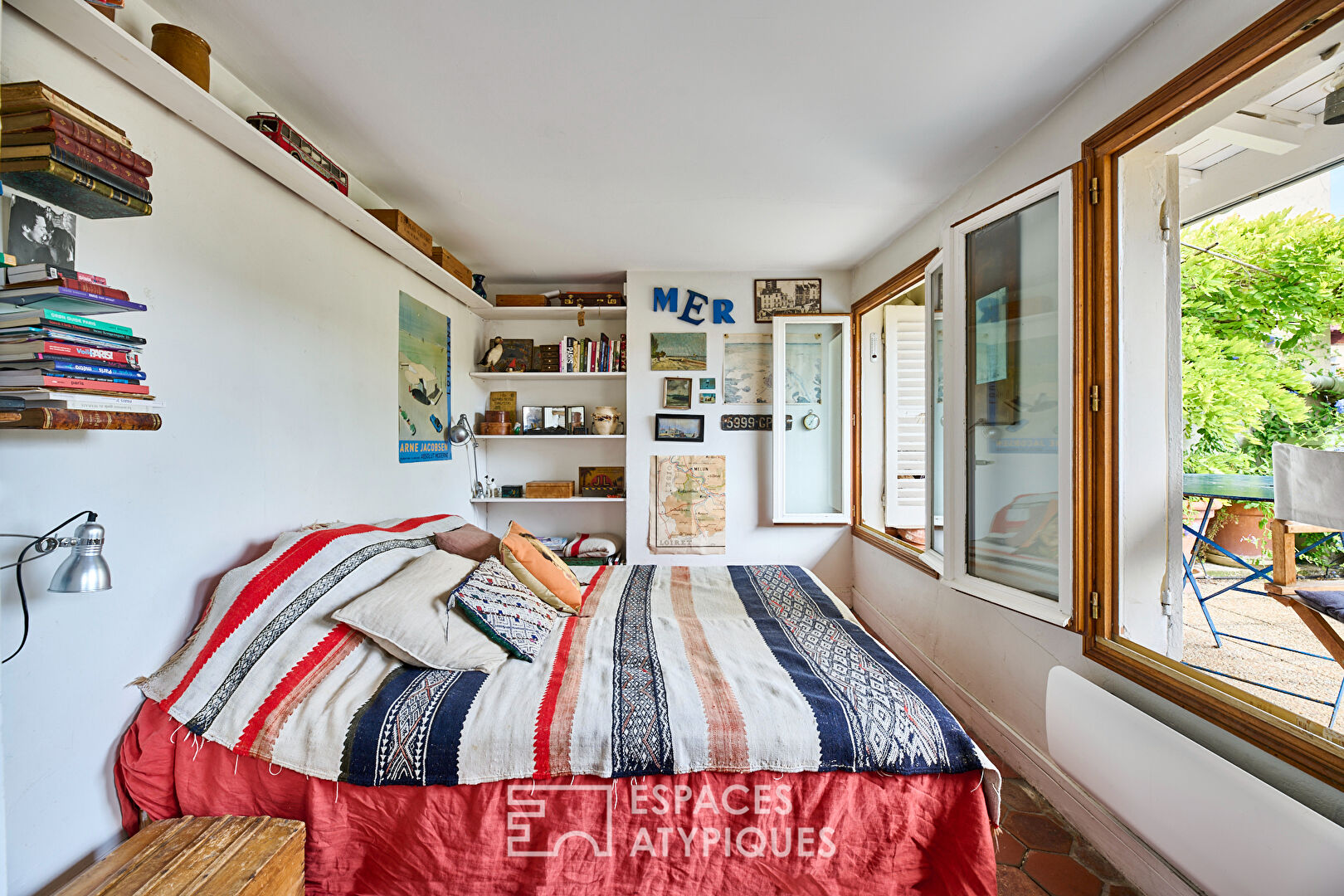 Appartement dans le Marais au dernier étage avec terrasse