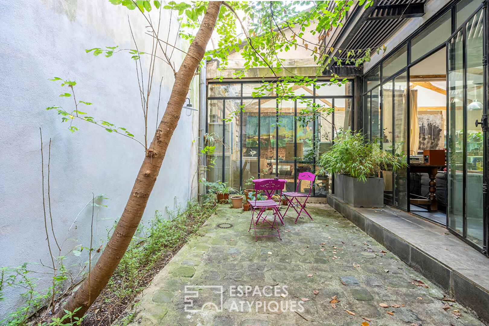 House with garden and terraces