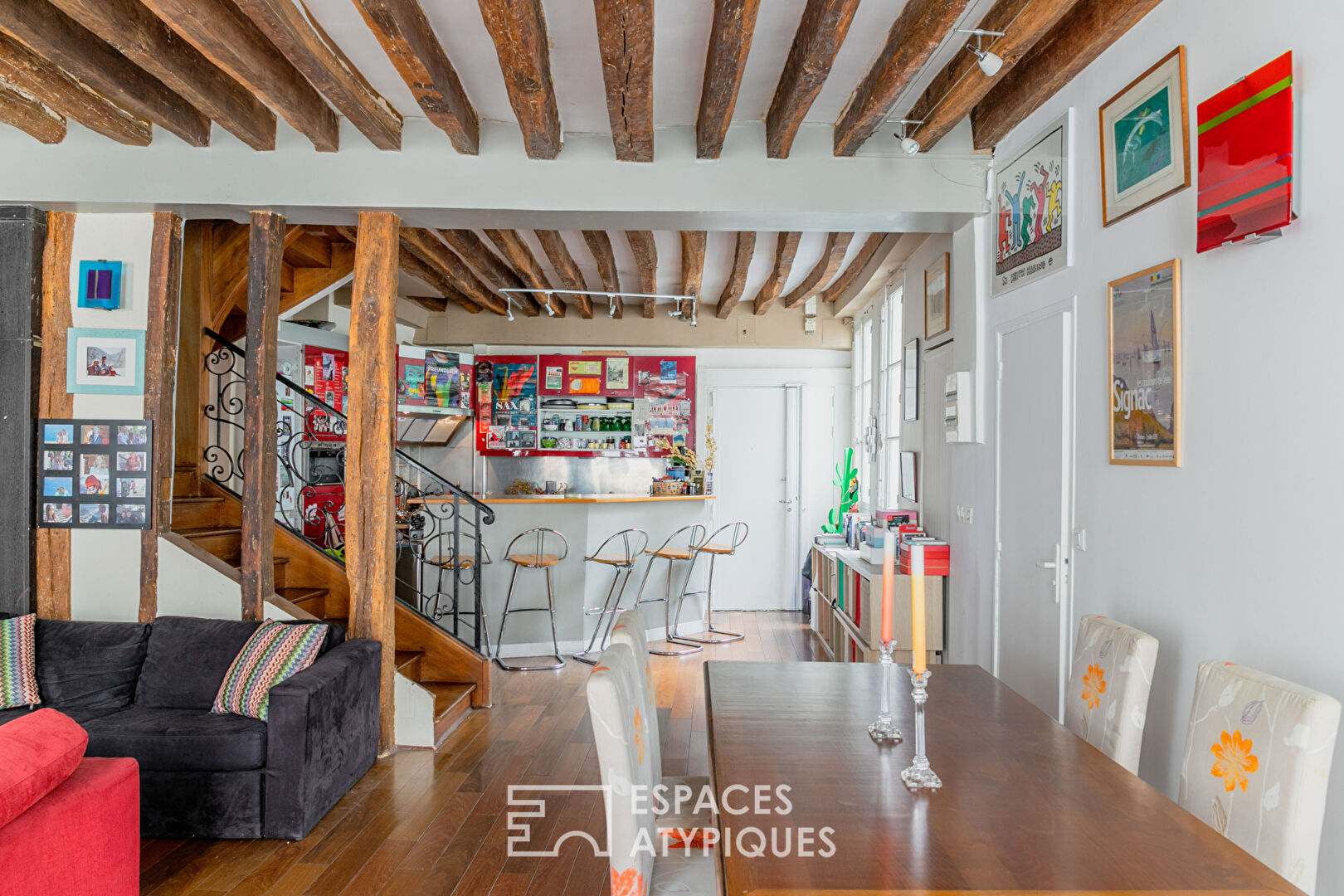 Crossing duplex in the heart of the Marais