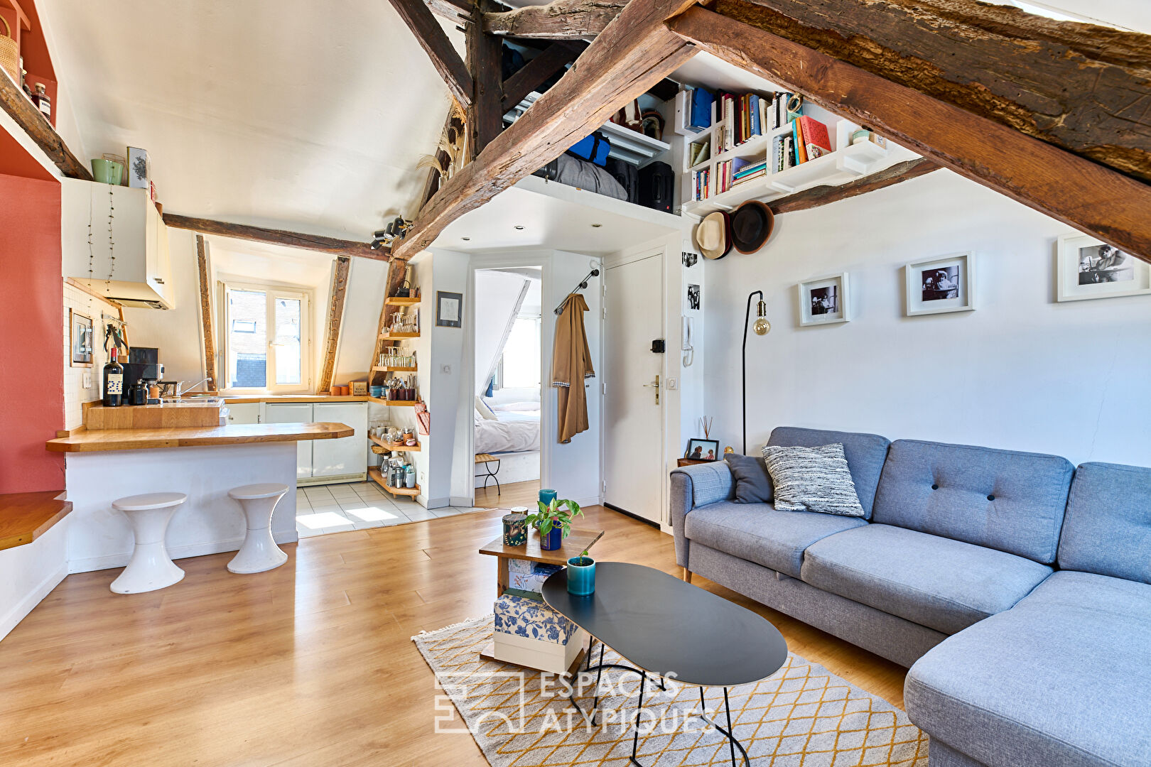 Appartements avec vue sur les toits de Paris, en plein coeur du Marais