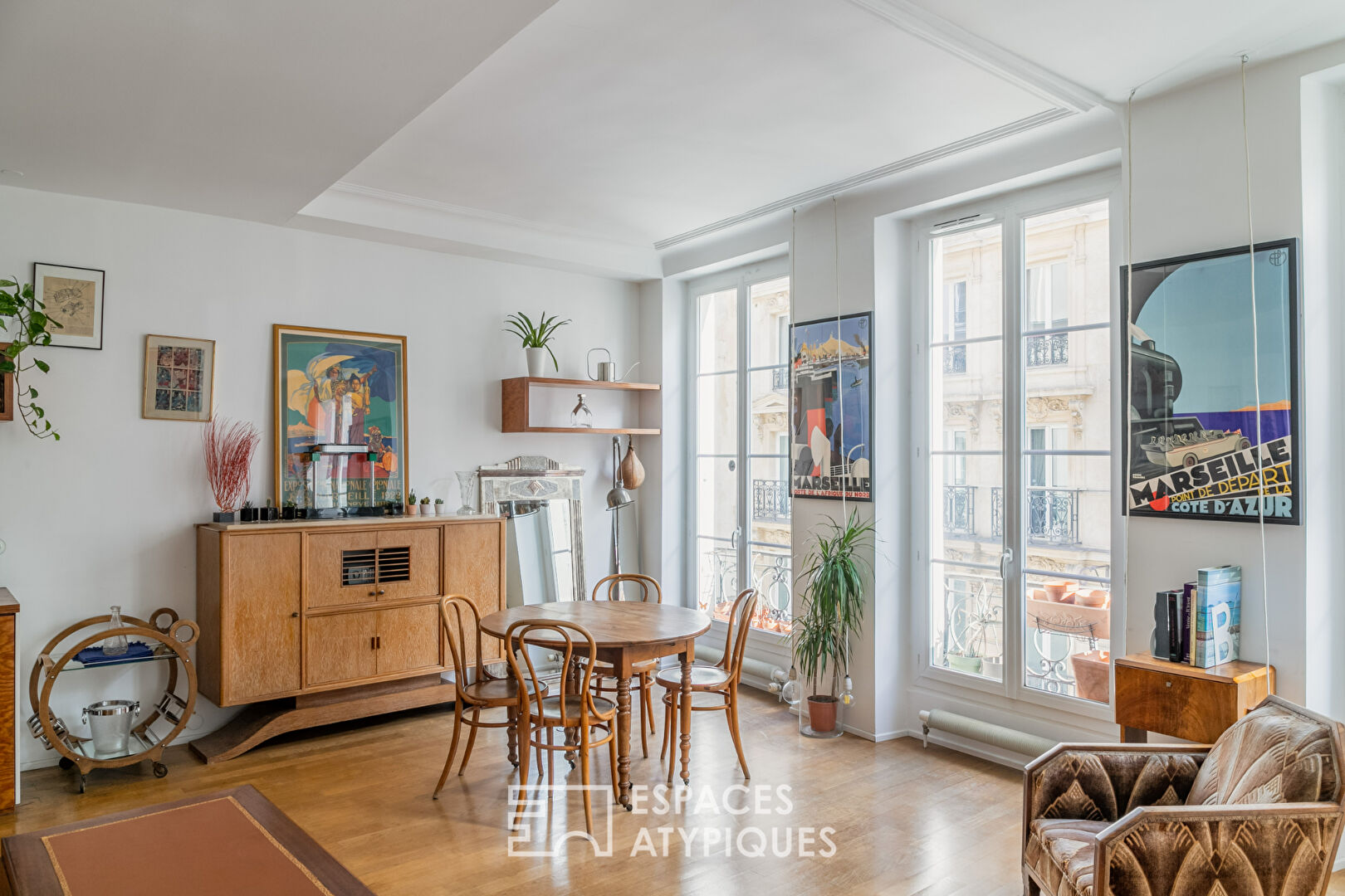 Appartement aux beaux volumes dans le Haut Marais