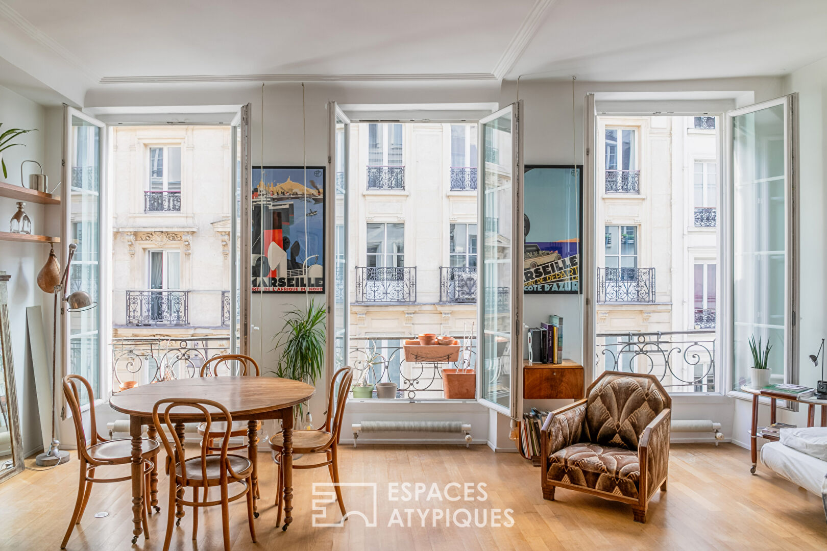 Appartement aux beaux volumes dans le Haut Marais