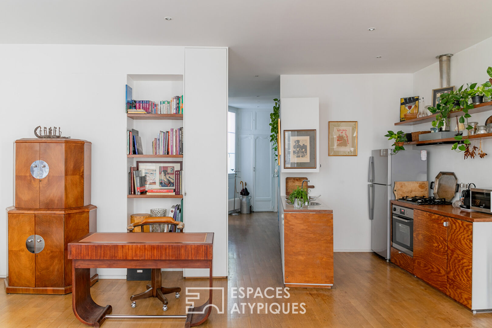 Appartement aux beaux volumes dans le Haut Marais