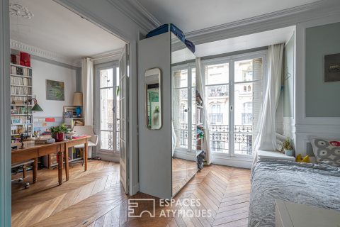 Top floor with balcony and terrace in Gambetta