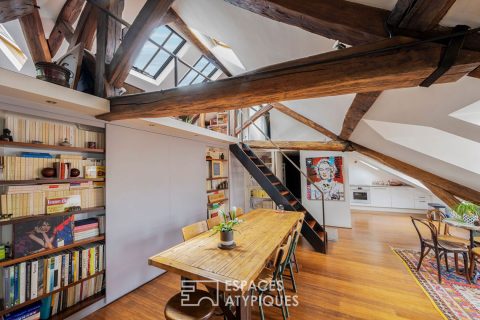 Architect’s duplex with view of Montmartre in the heart of the Enfants Rouges district