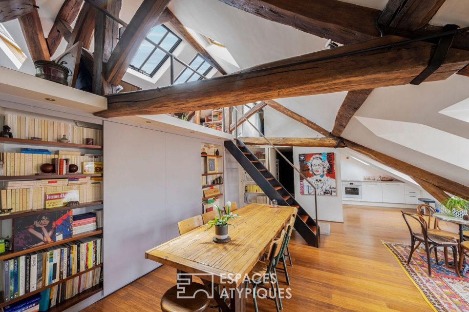 Duplex d'architecte avec vue sur Montmartre au coeur du Quartier des Enfants Rouges