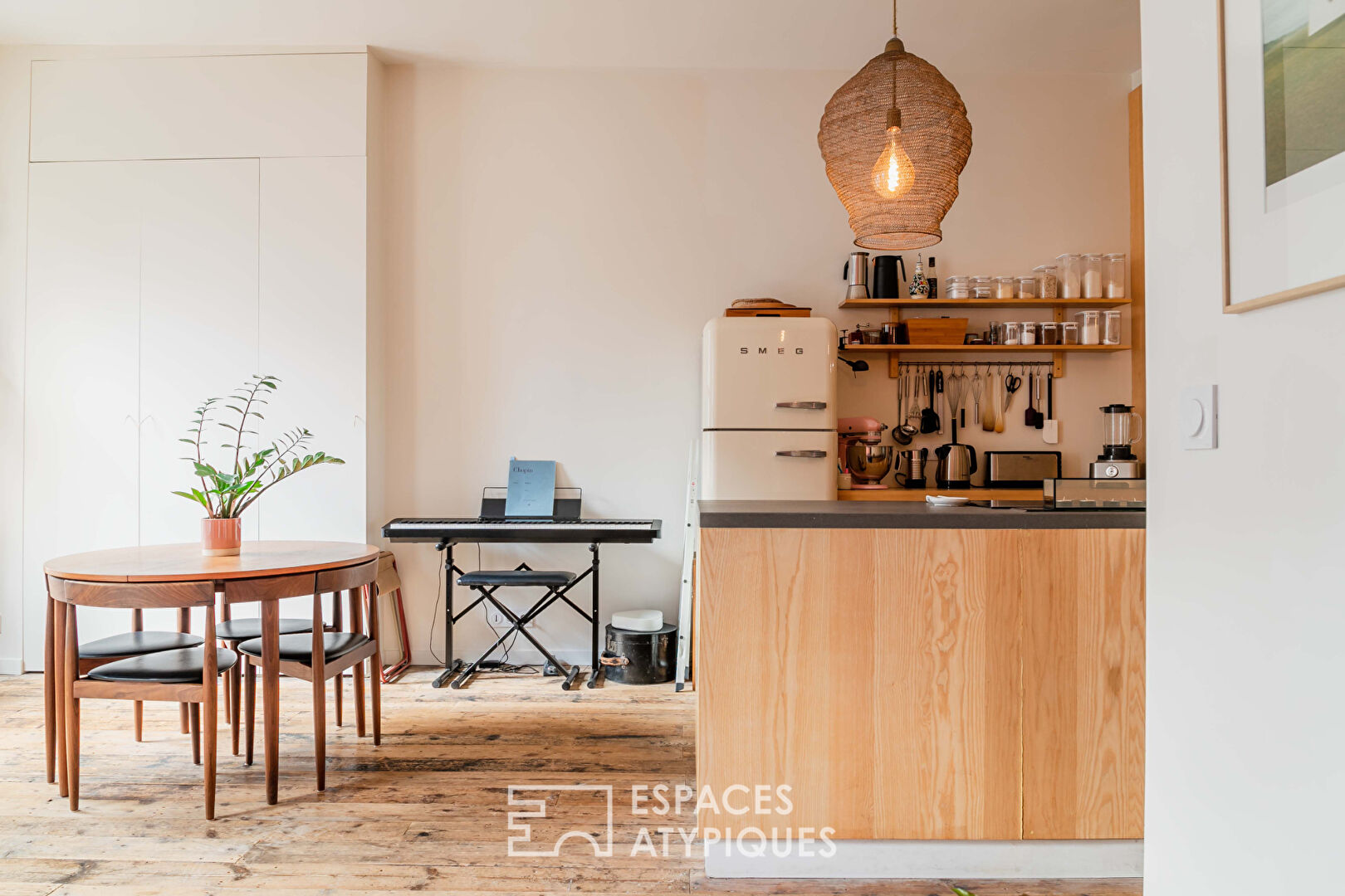 Loft renovated in old theater boxes