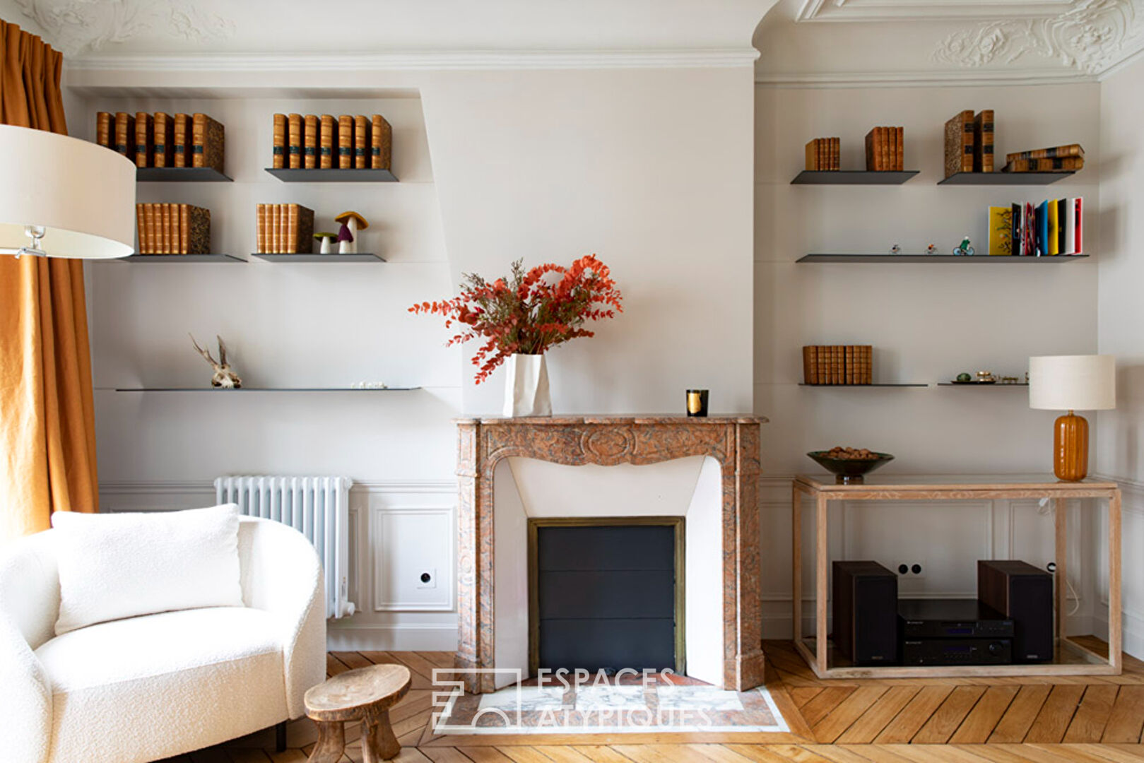 Duplex de charme rénové par architecte proche de la place des Vosges