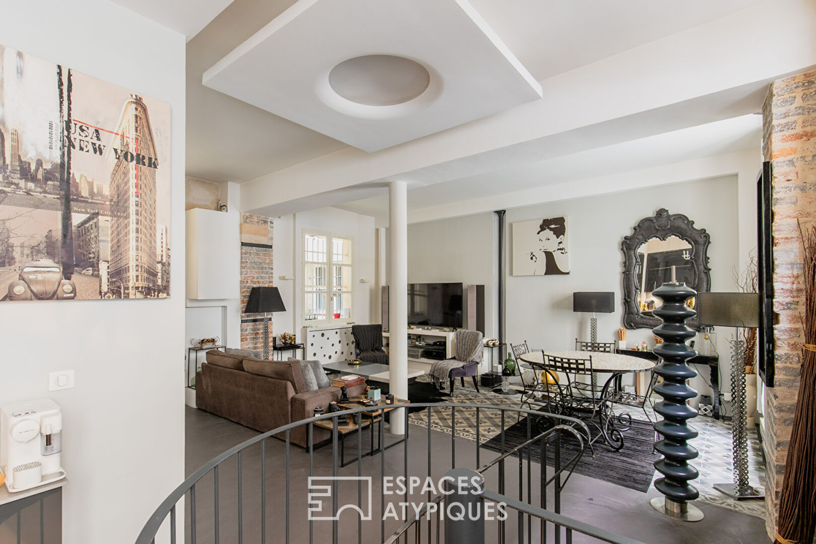 Appartement esprit loft au coeur Marais