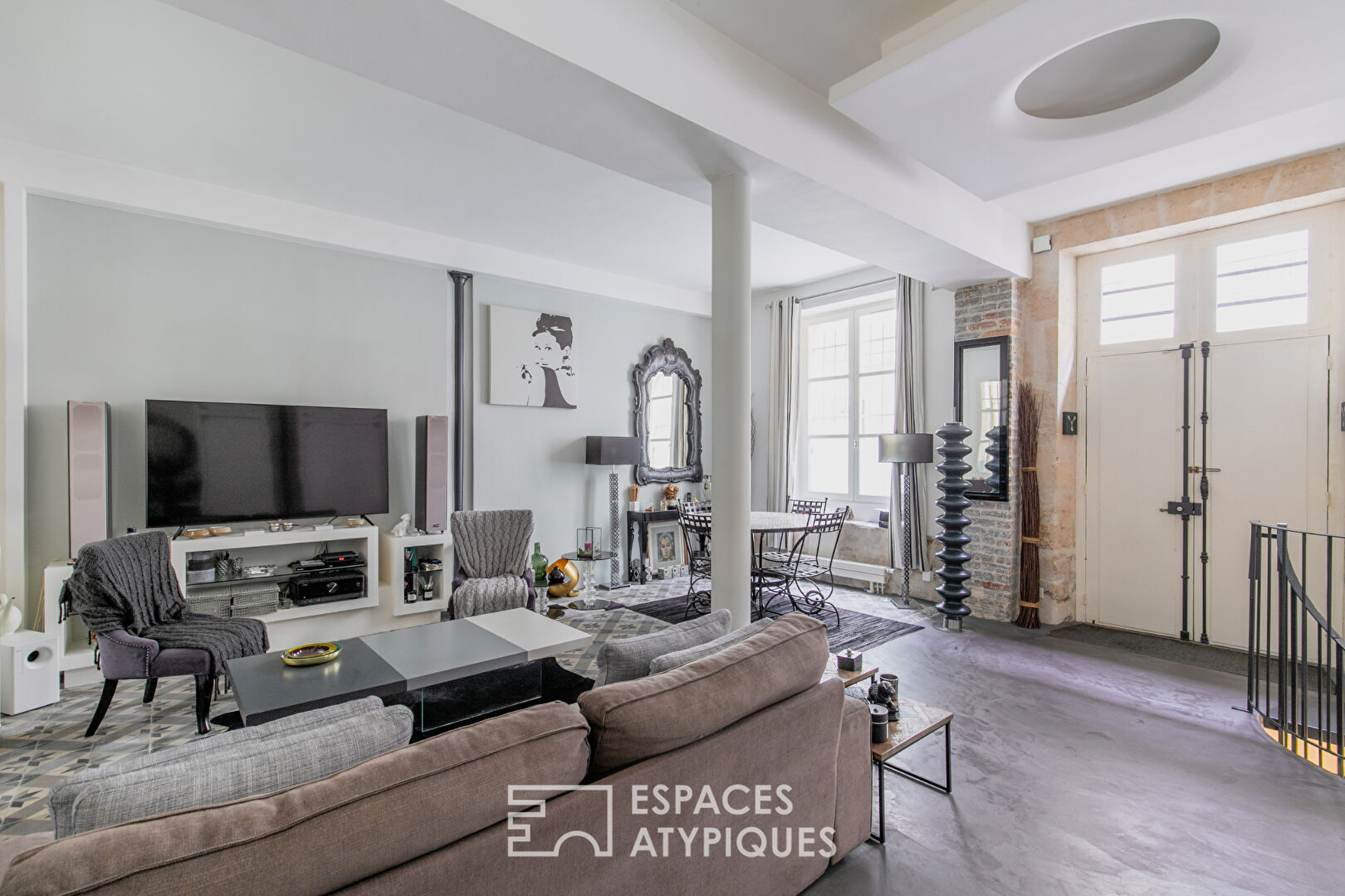 Appartement esprit loft au coeur Marais