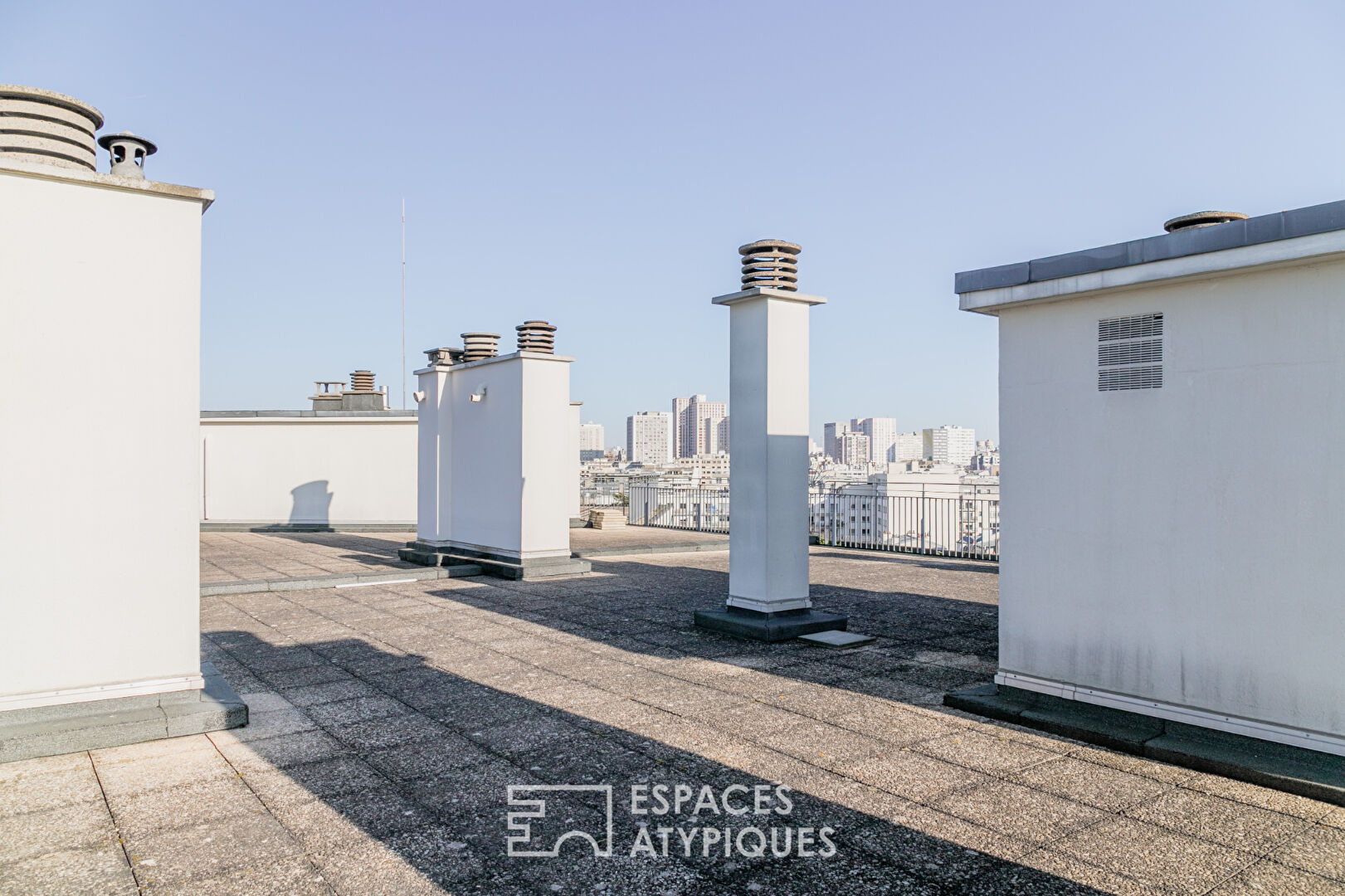 Dernier étage avec terrasse, rooftop et vue panoramique